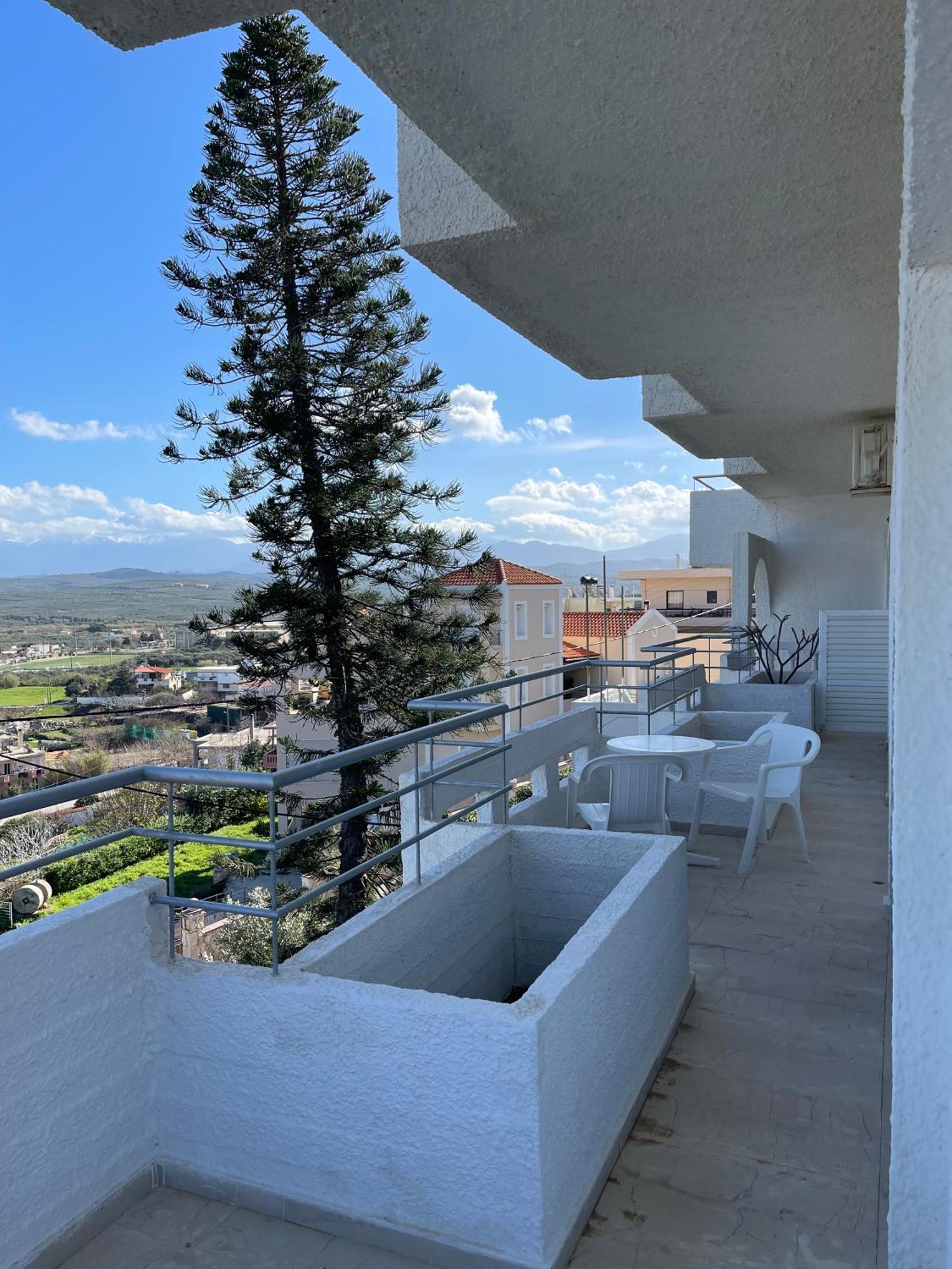 Aeolos Apartments Kolymbari Extérieur photo