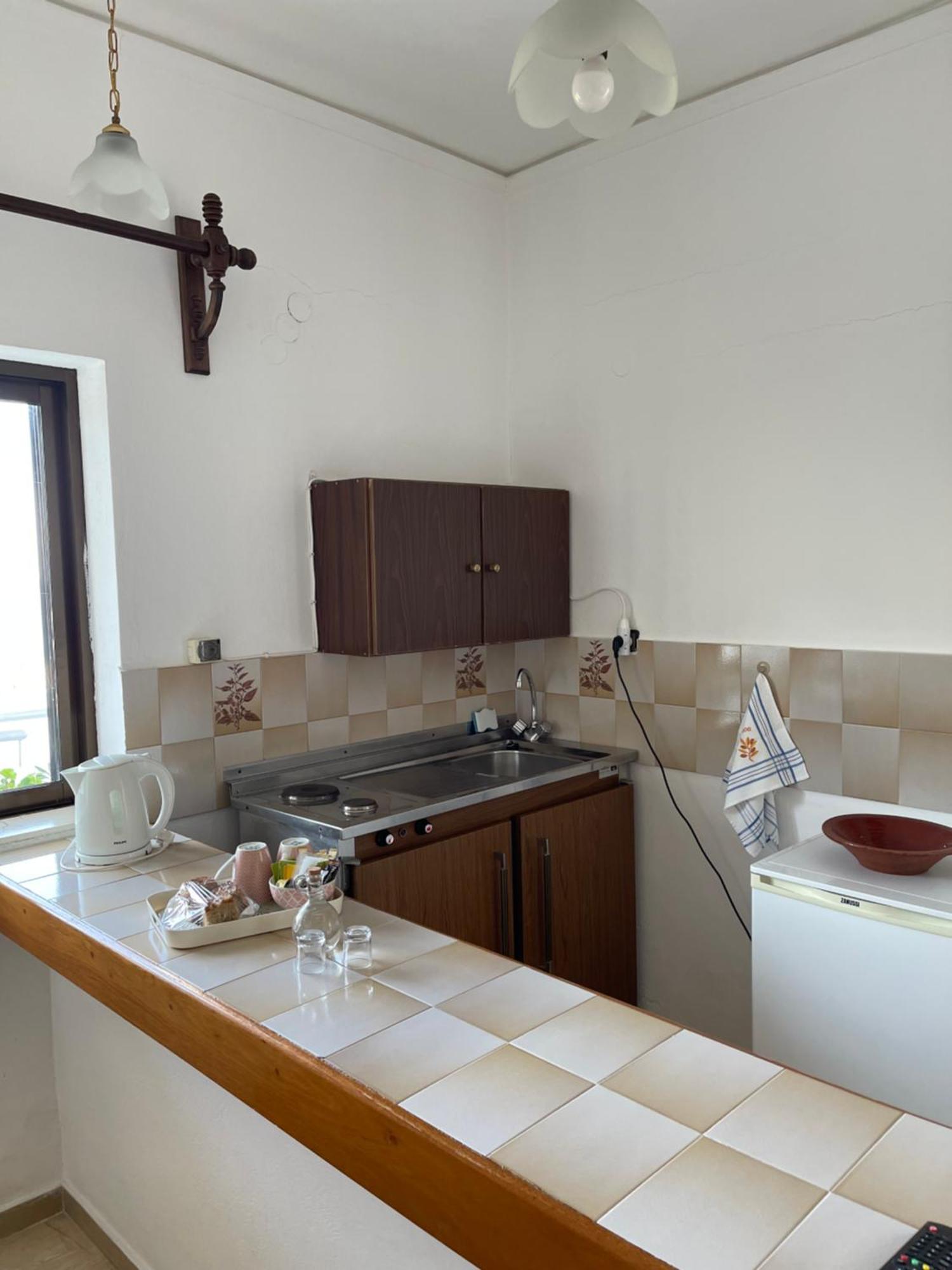Aeolos Apartments Kolymbari Extérieur photo
