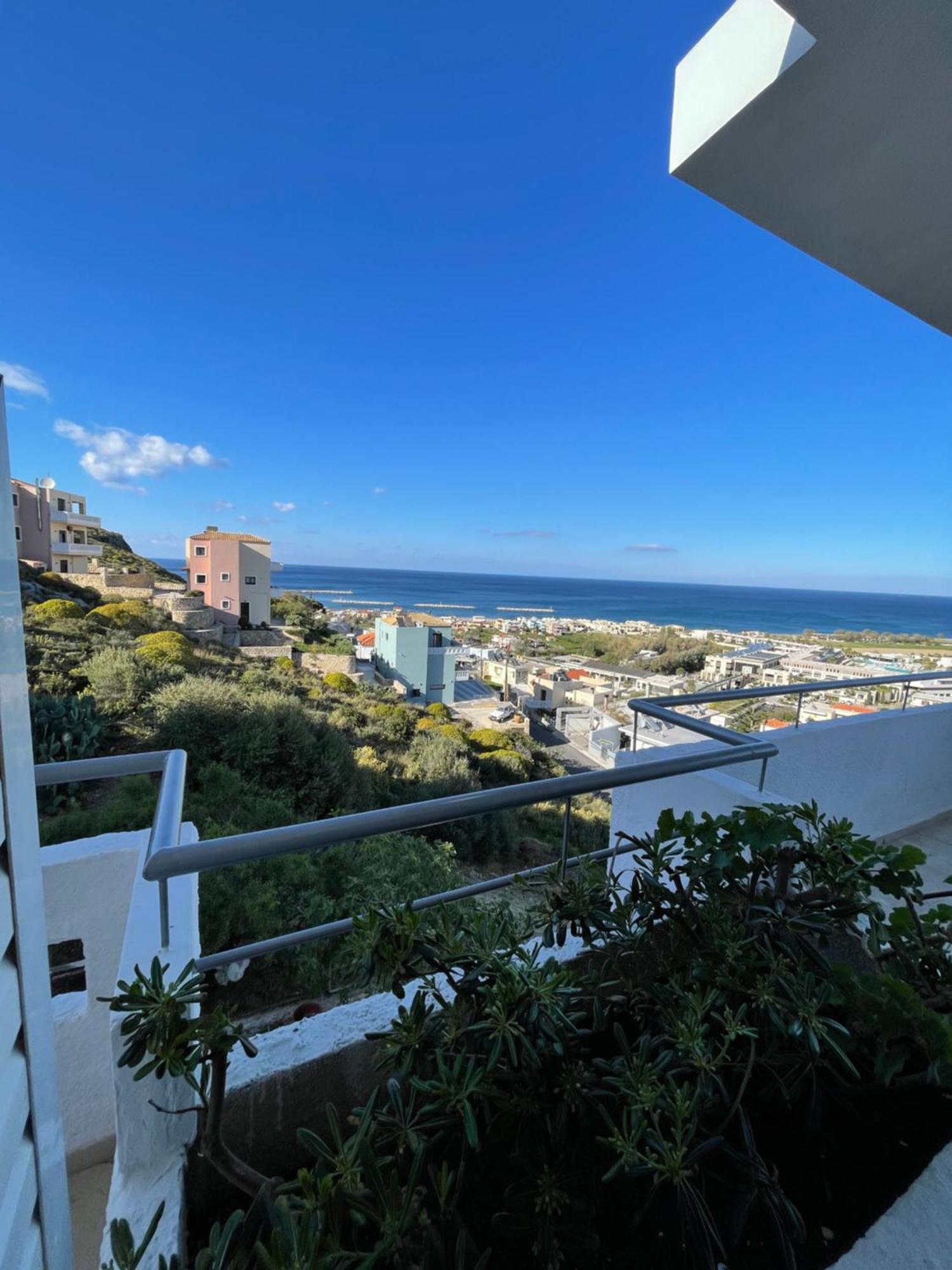 Aeolos Apartments Kolymbari Extérieur photo