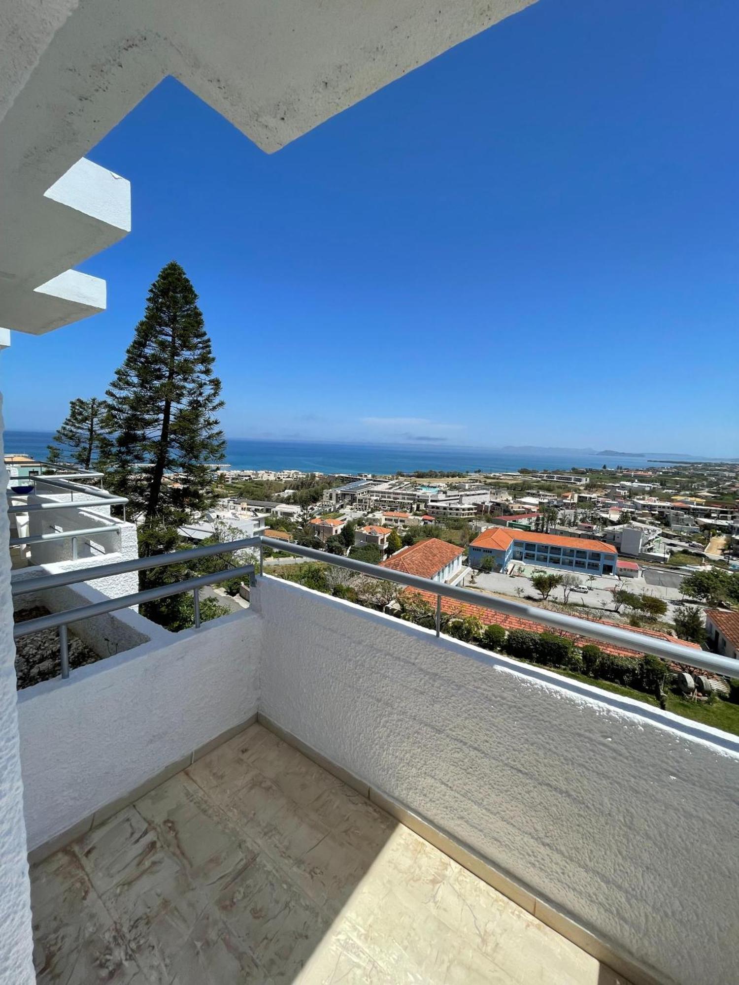 Aeolos Apartments Kolymbari Extérieur photo