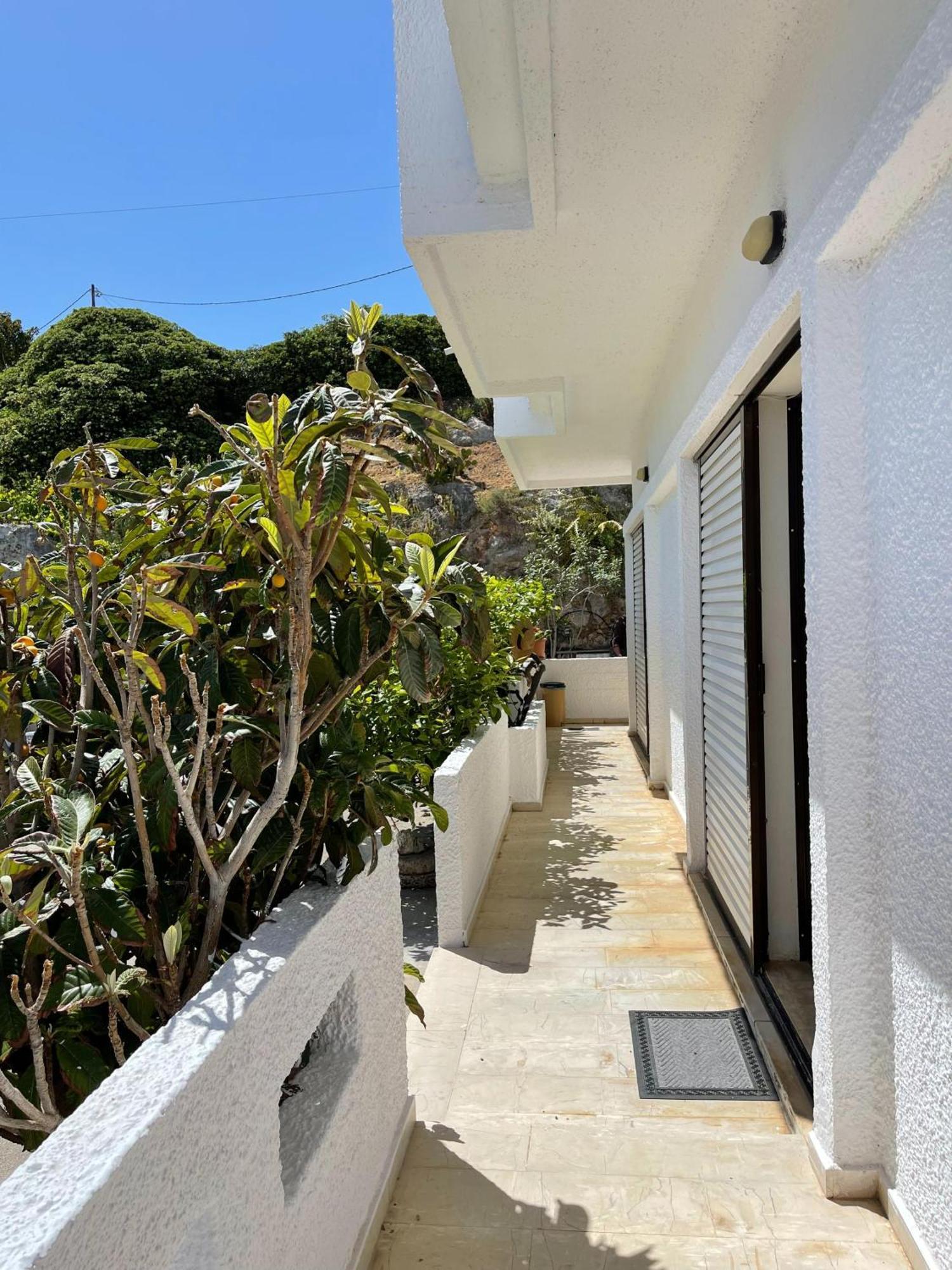 Aeolos Apartments Kolymbari Extérieur photo