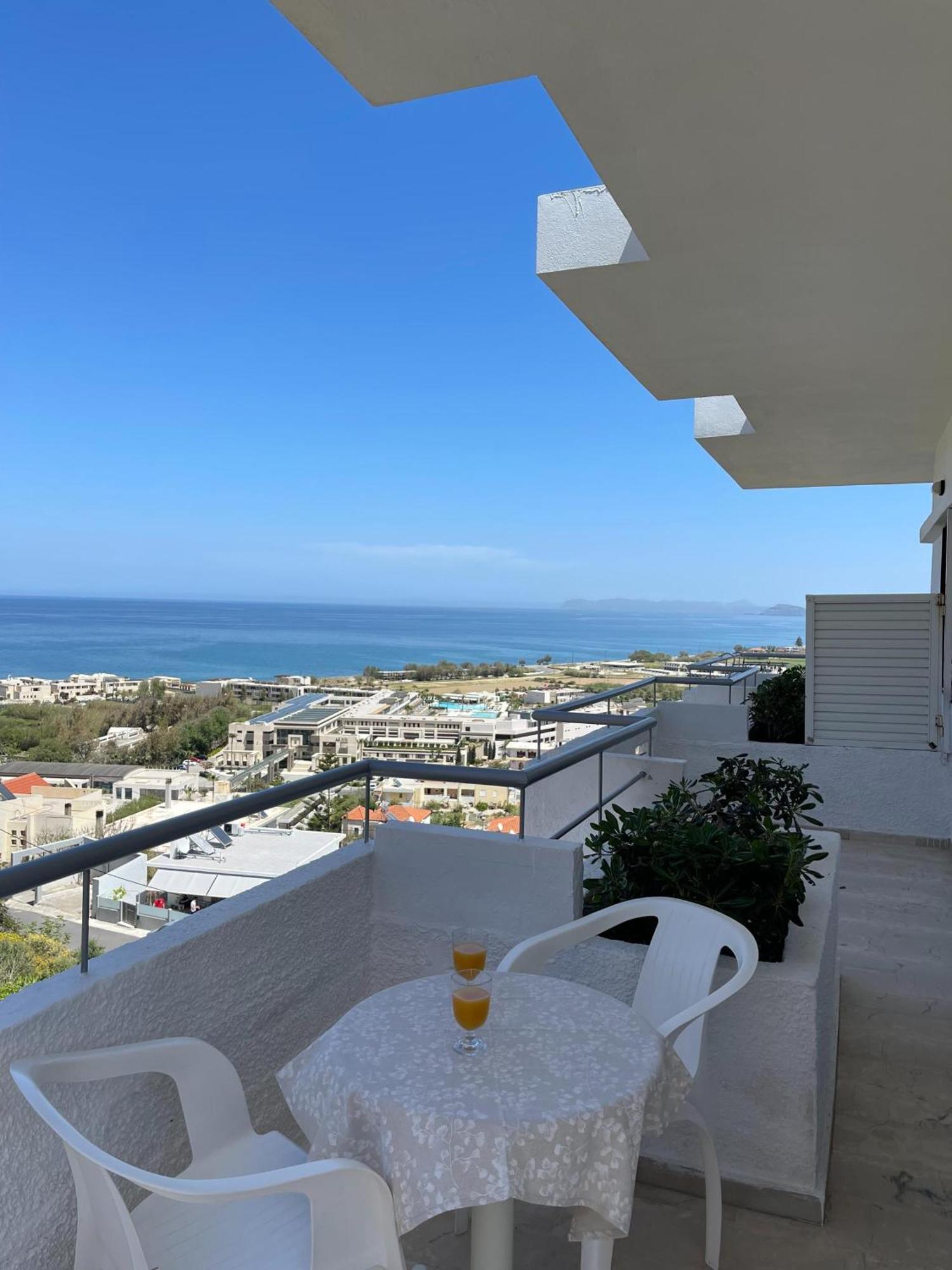 Aeolos Apartments Kolymbari Extérieur photo