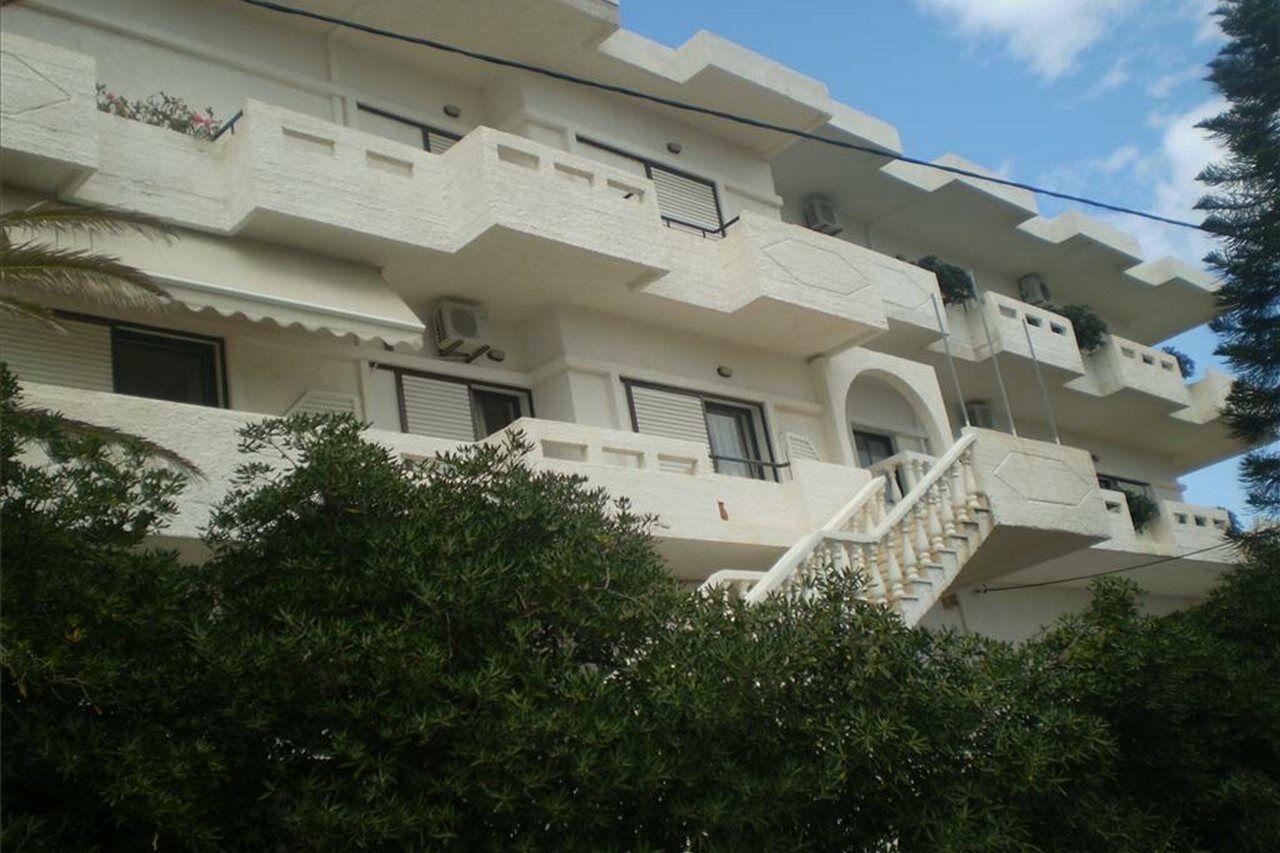 Aeolos Apartments Kolymbari Extérieur photo